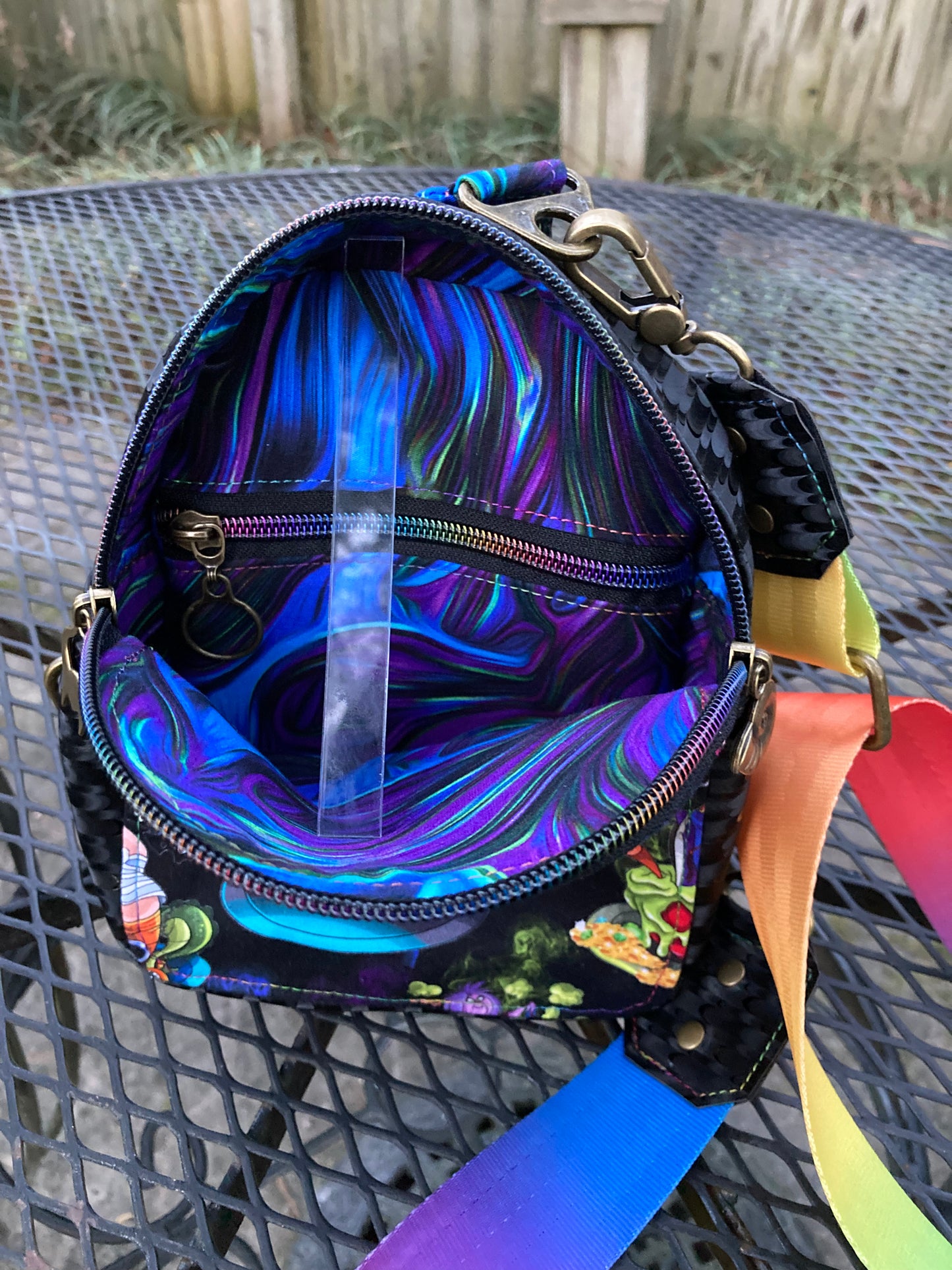 Custom Sling Pack