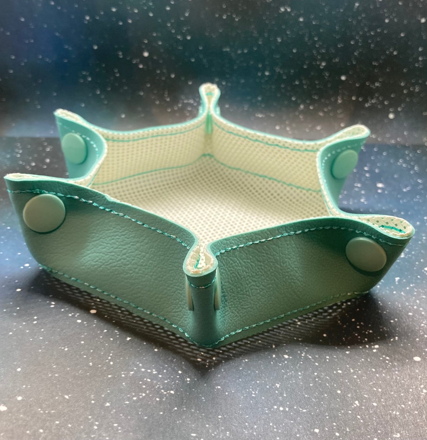 Stitchable Ort Tray/Snap Tray